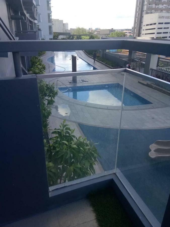 Cubao Manhattanheights Unit 7Ef Tower B, 1Br Манила Экстерьер фото